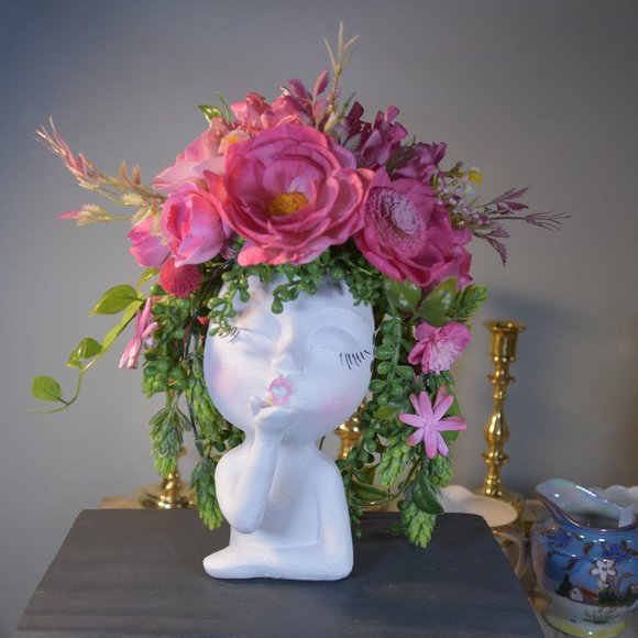 Bright cheerful and fun! Girl blowing kisses planter/vase w/Sola wood flowers - Picture 7 of 9